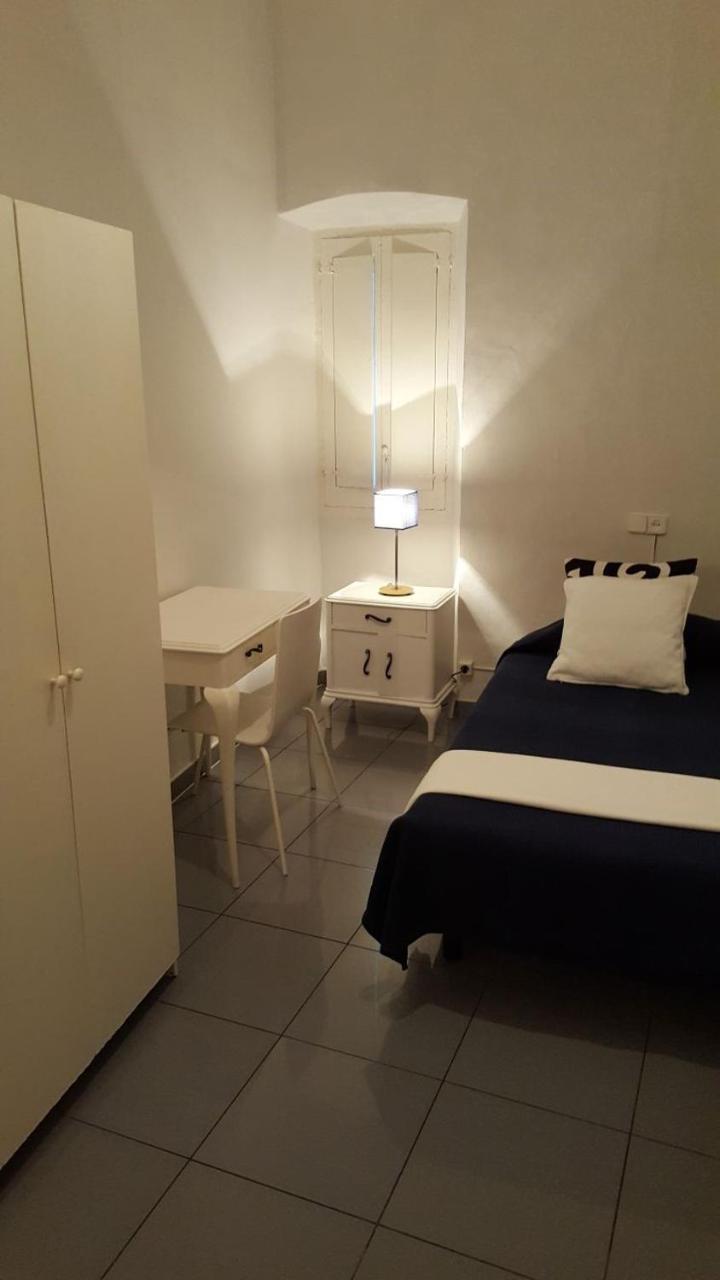 Ella Hostel Boqueria Barcelone Extérieur photo